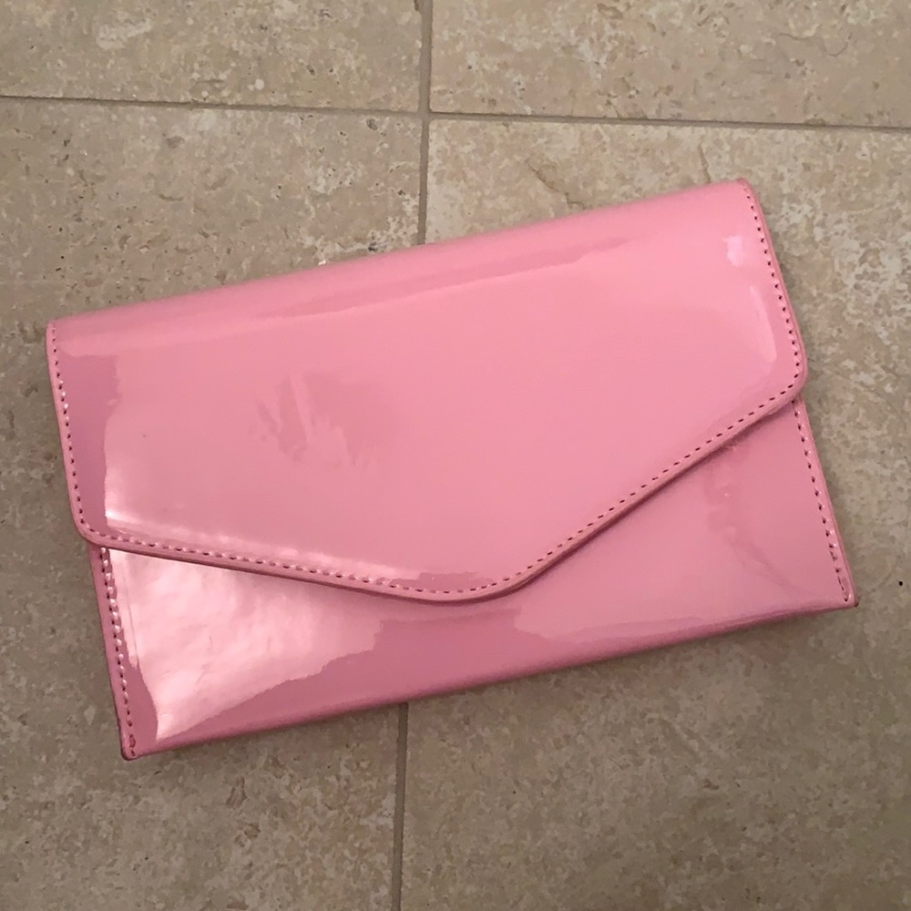 Steve Madden pink clutch